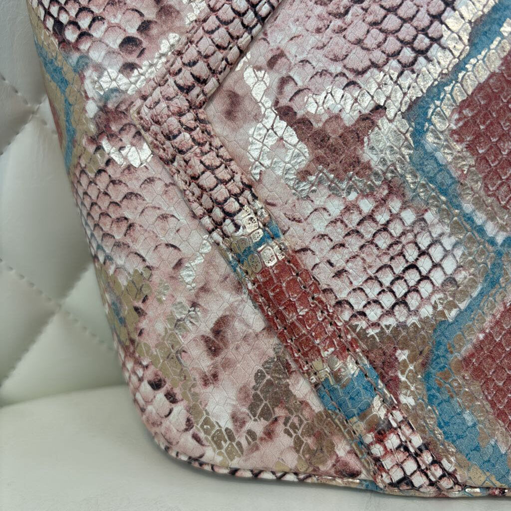 Kelly Wynne HANDBAGS pink
