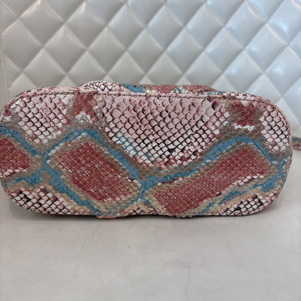 Kelly Wynne HANDBAGS pink