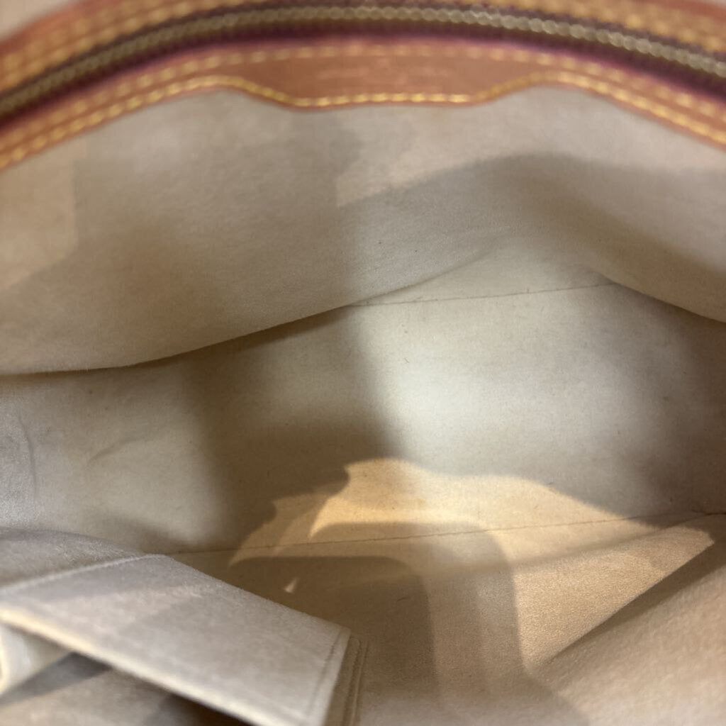 Louis Vuitton - R HANDBAGS GM Monogram