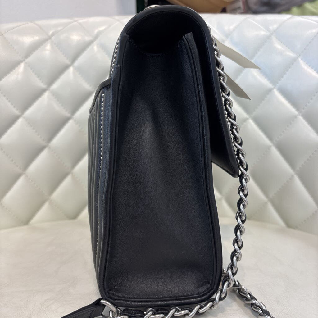 tory burch HANDBAGS black