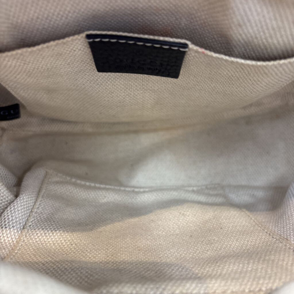 Gucci Soho HANDBAGS black