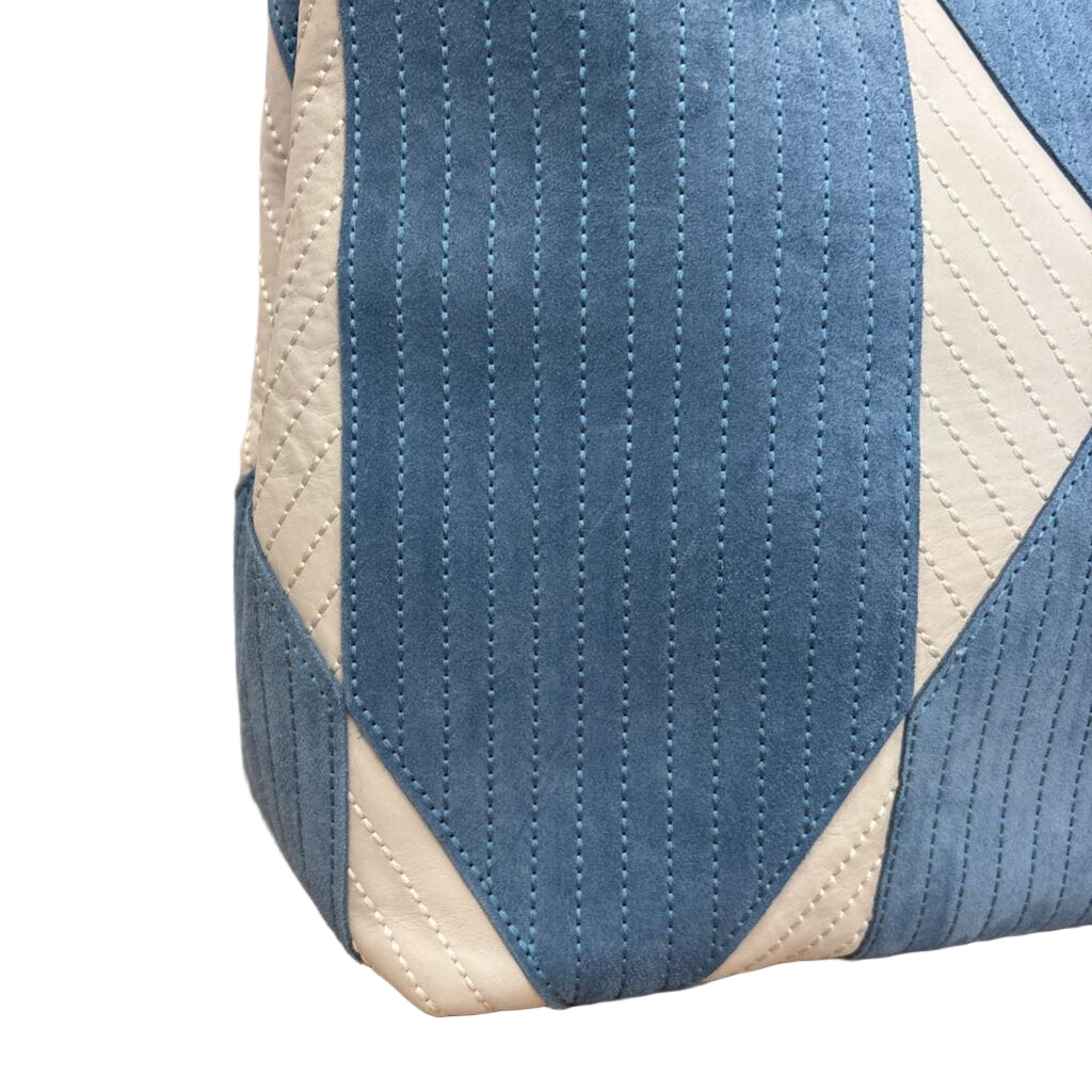 CLOTHING L Light Blue