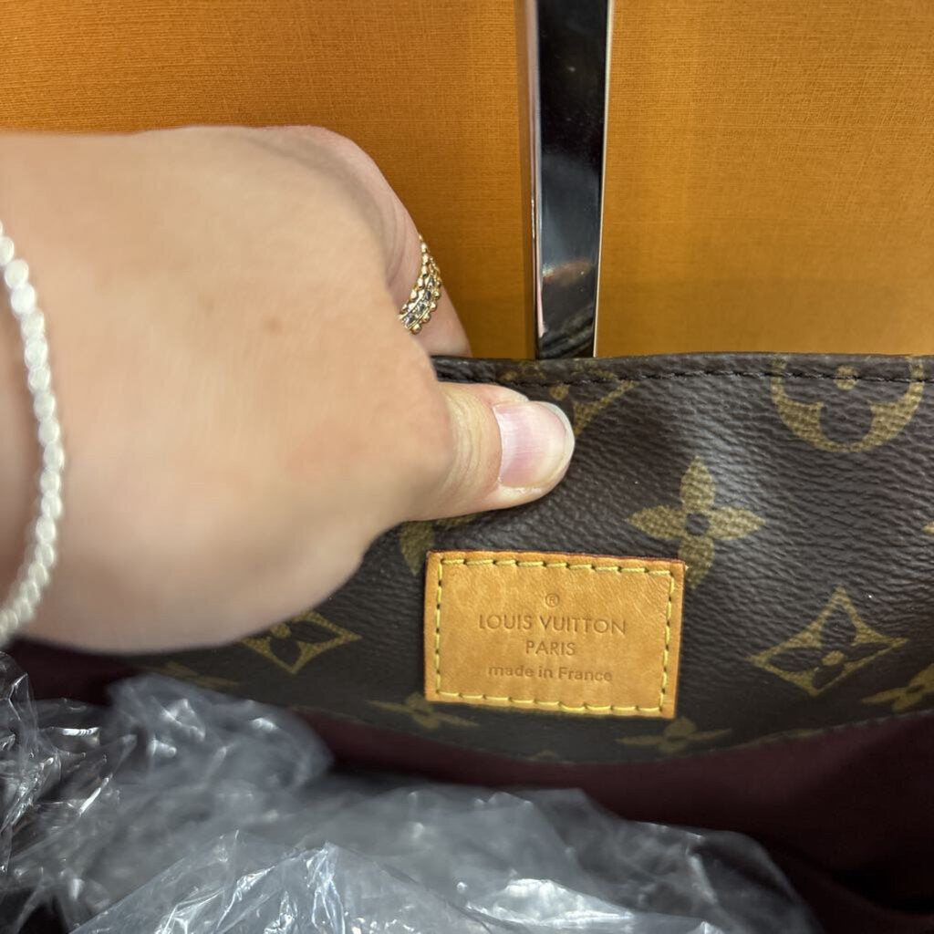 Louis Vuitton Melie HANDBAGS Monogram