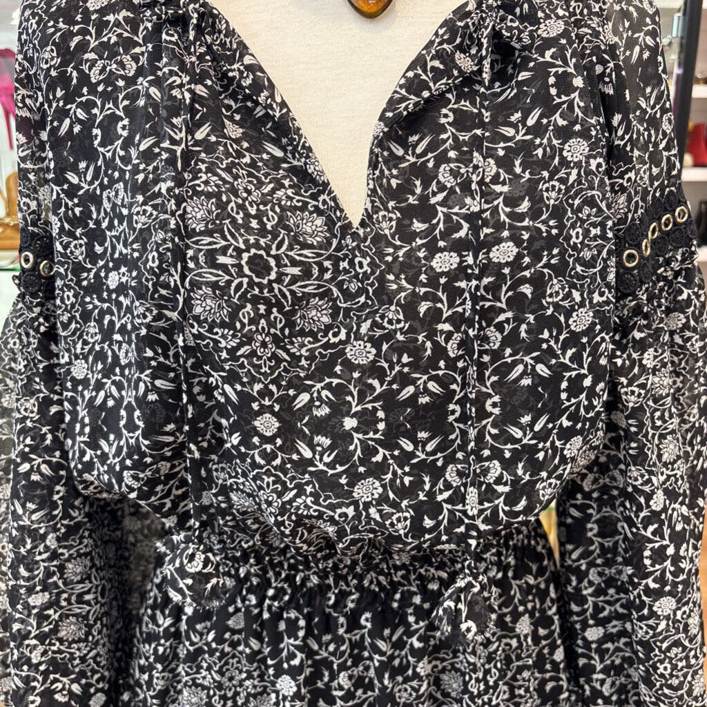 Misa CLOTHING small black