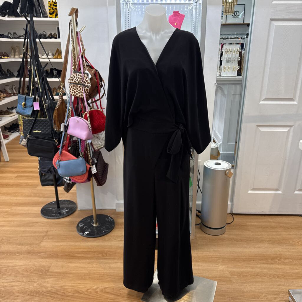 Halston CLOTHING 12 black