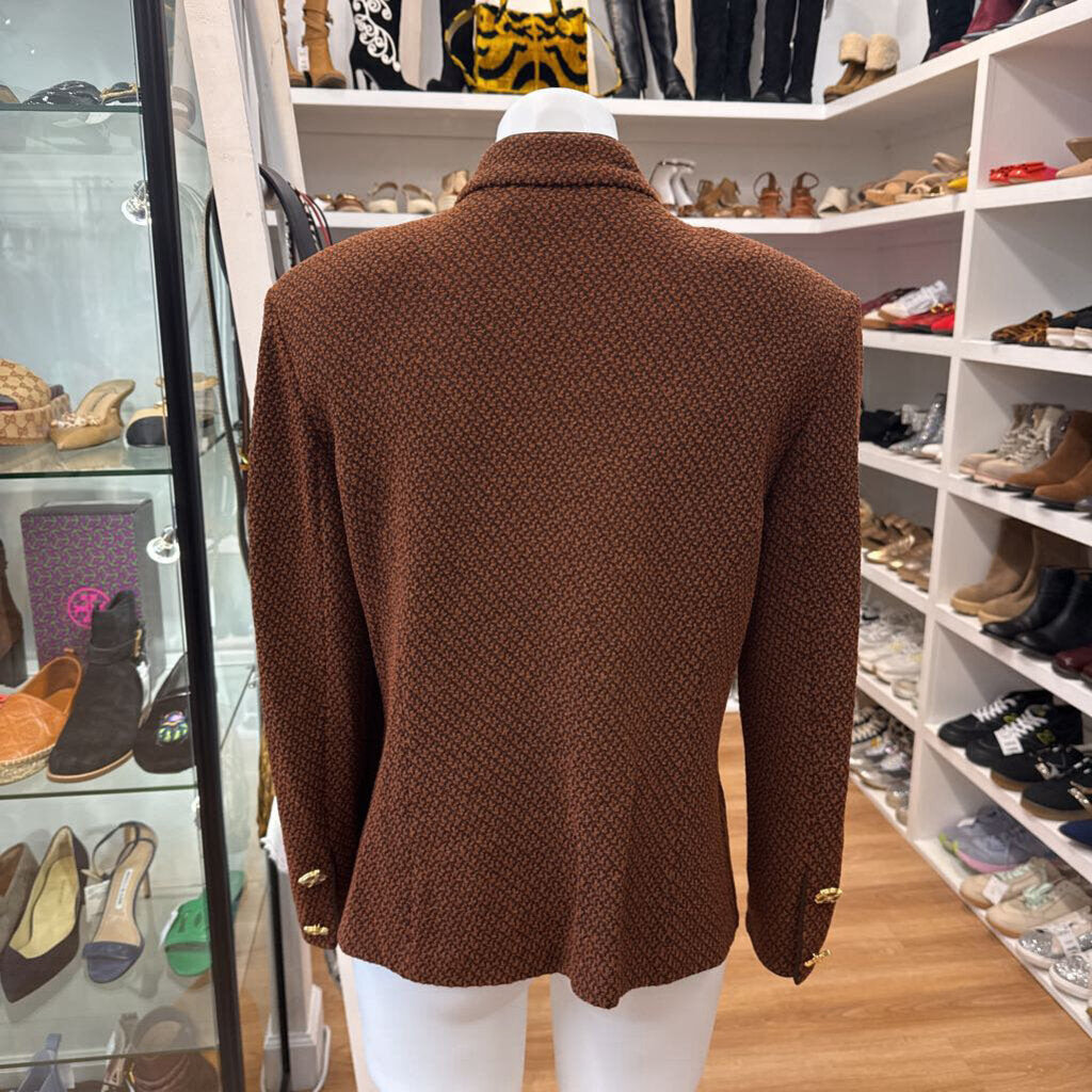 St John CLOTHING 8 brown