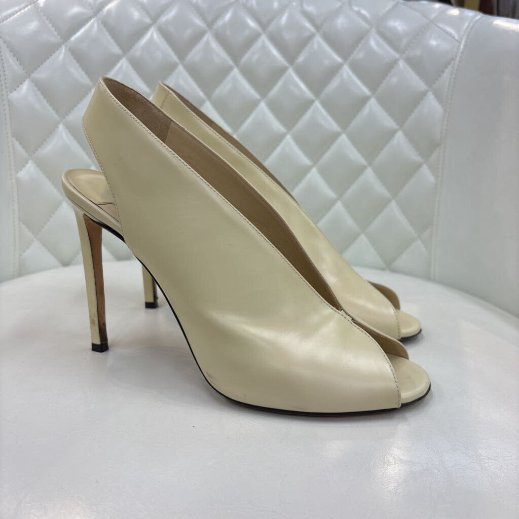Jimmy Choo SHOES 40 cream