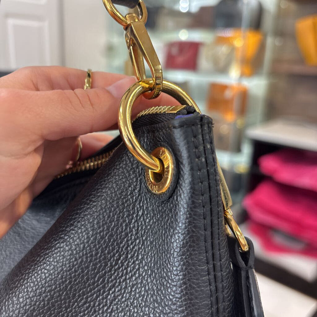 Louis Vuitton HANDBAGS Black