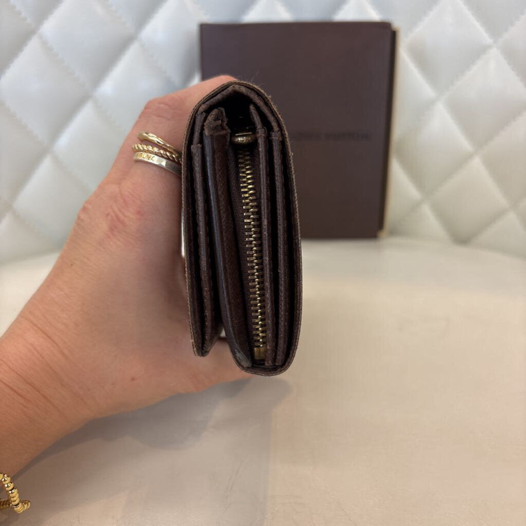 Louis Vuitton WALLET Damier