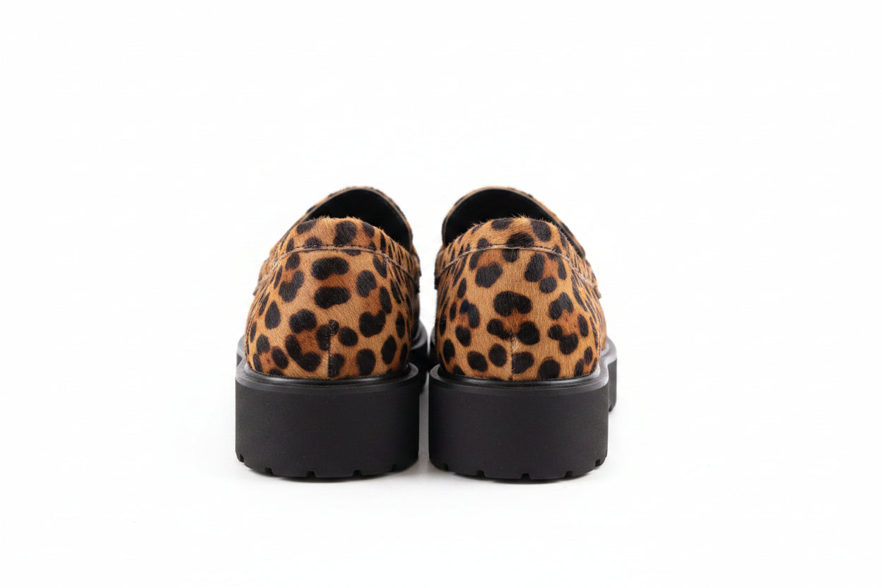 tory burch SHOES 9.5 cheetah