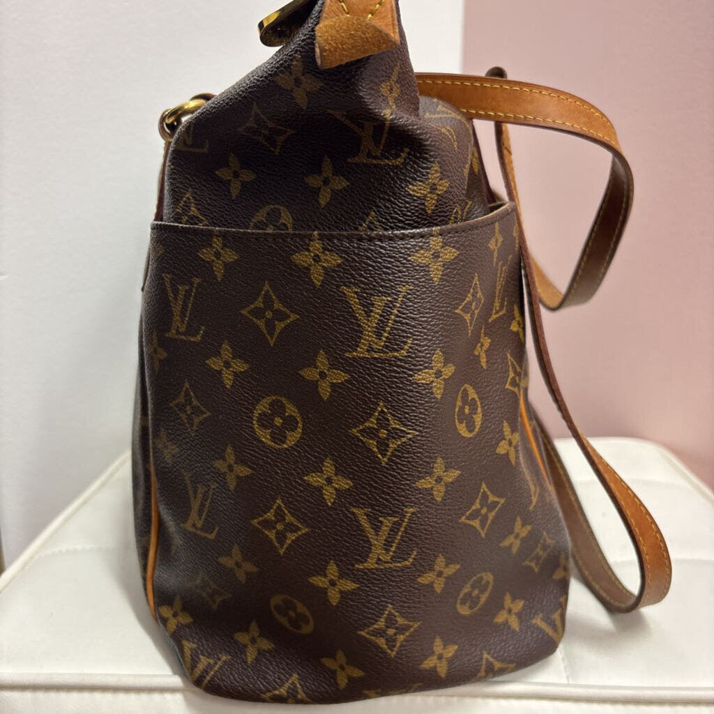 Louis Vuitton Totally HANDBAGS MM Monogram