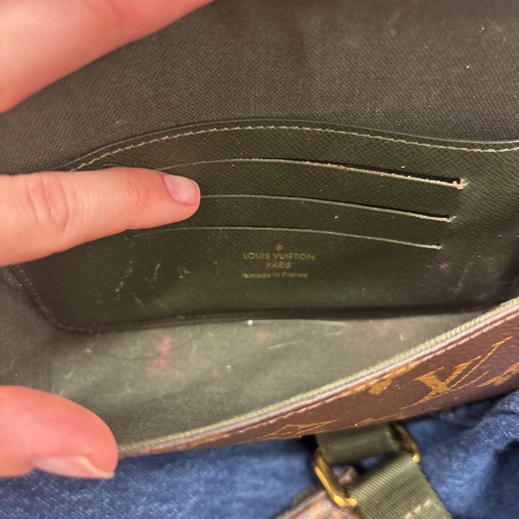 Louis Vuitton HANDBAGS monogram