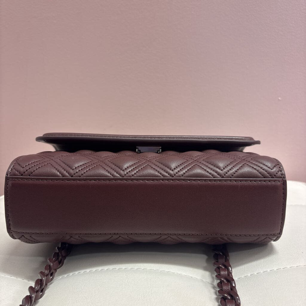 BAG maroon