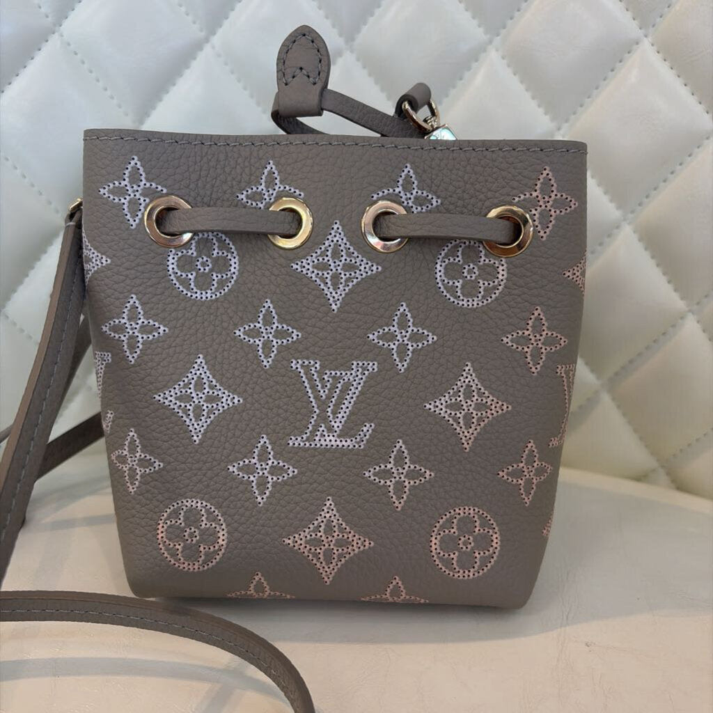 Louis Vuitton CLOTHING Grey