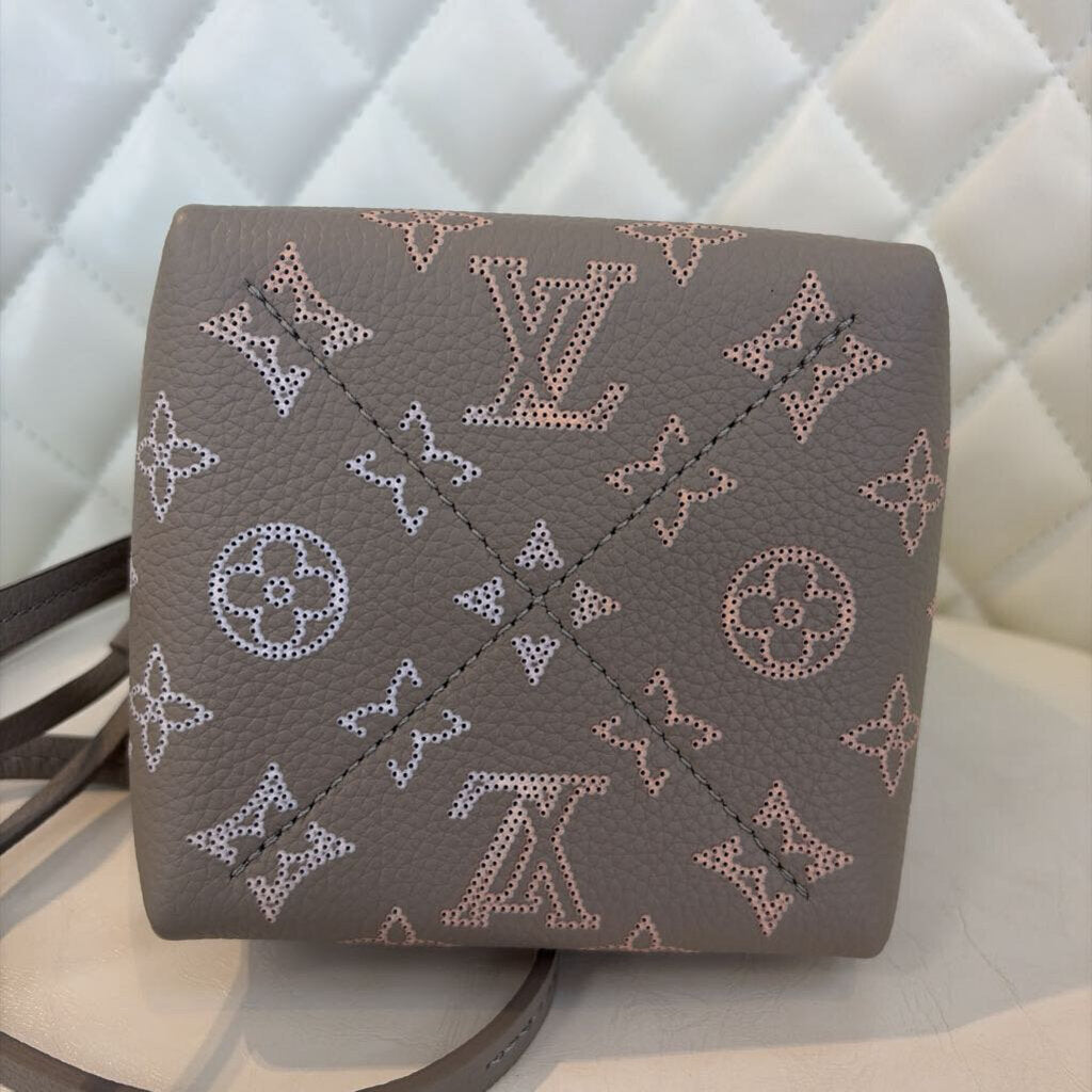 Louis Vuitton CLOTHING Grey