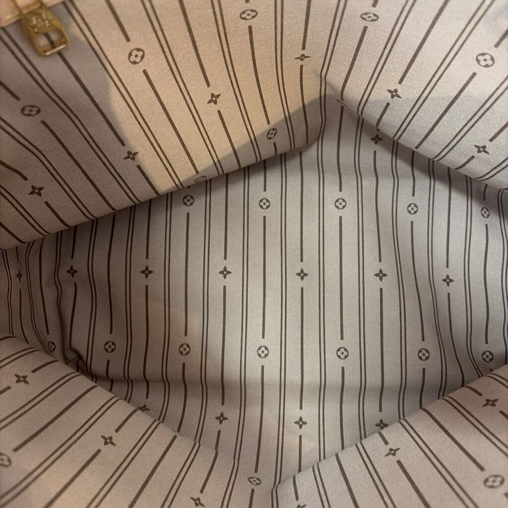 Louis Vuitton BAG monnogram