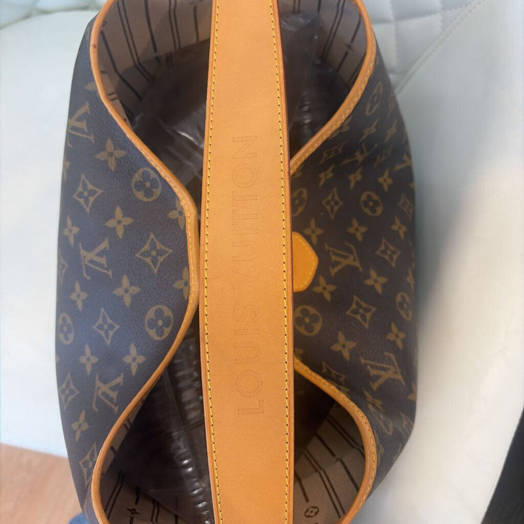 Louis Vuitton BAG monnogram