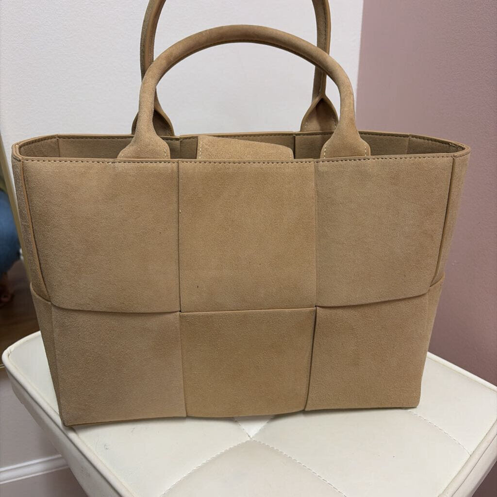 J McLaughlin BAG tan