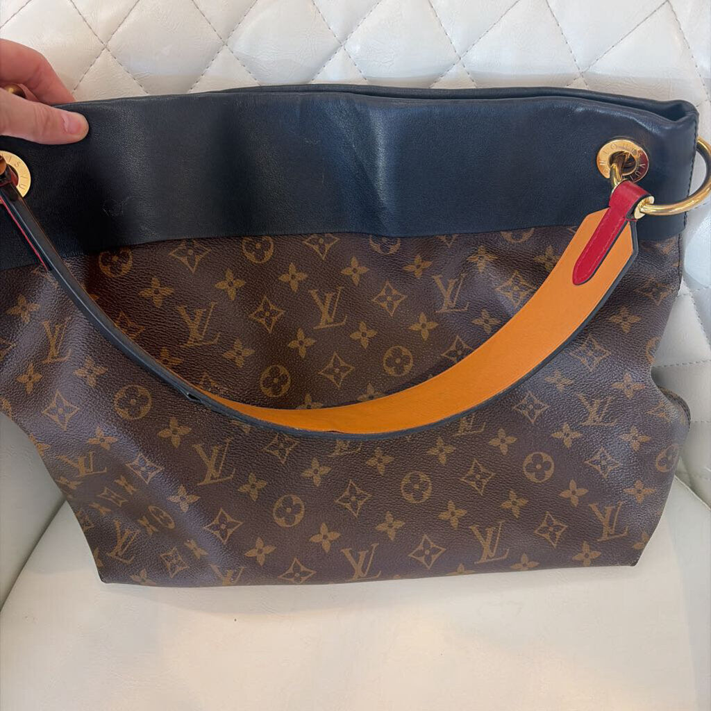 Louis Vuitton - R BAG monnogram