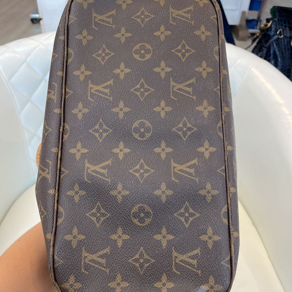 Preowned Louis Vuitton HANDBAGS MM Mono