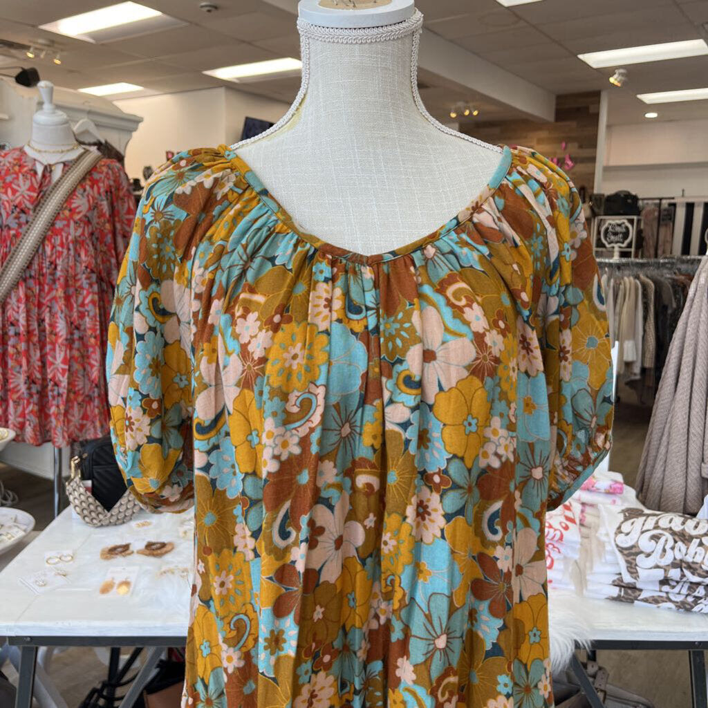 Preowned Sundry CLOTHING medium Yellow