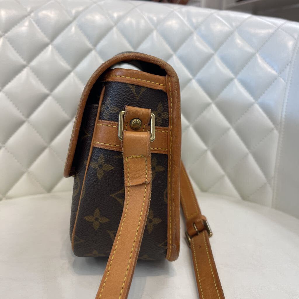 Louis Vuitton Sologne HANDBAGS mono