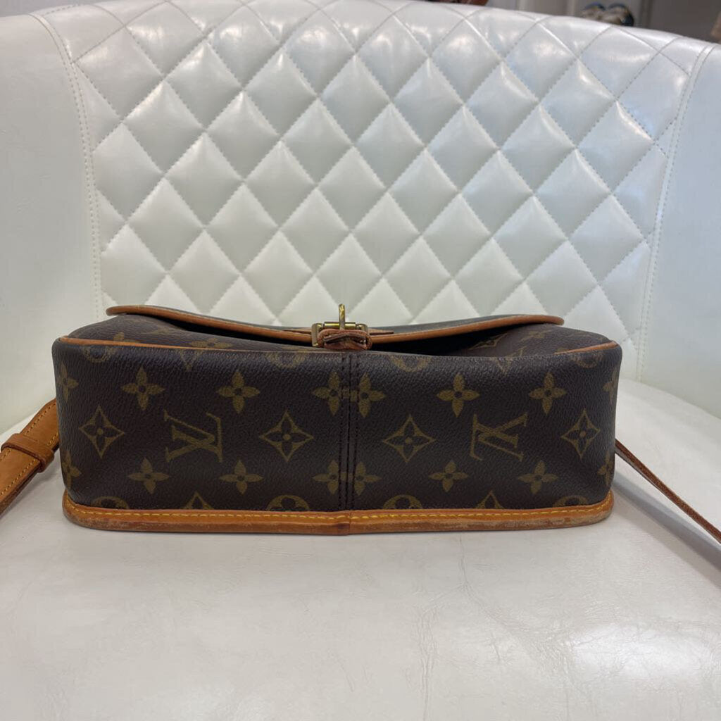 Louis Vuitton Sologne HANDBAGS mono