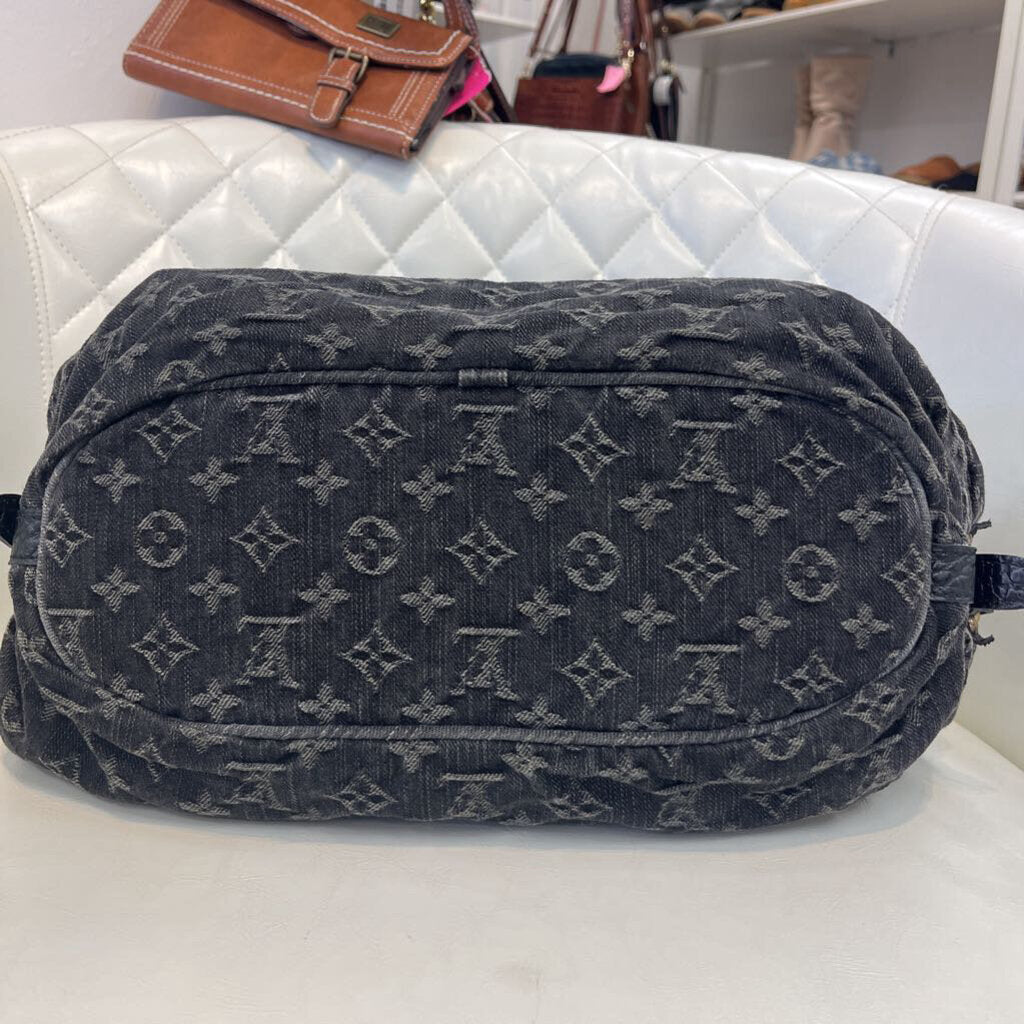 Louis Vuitton Noir Denim Hobo HANDBAGS black