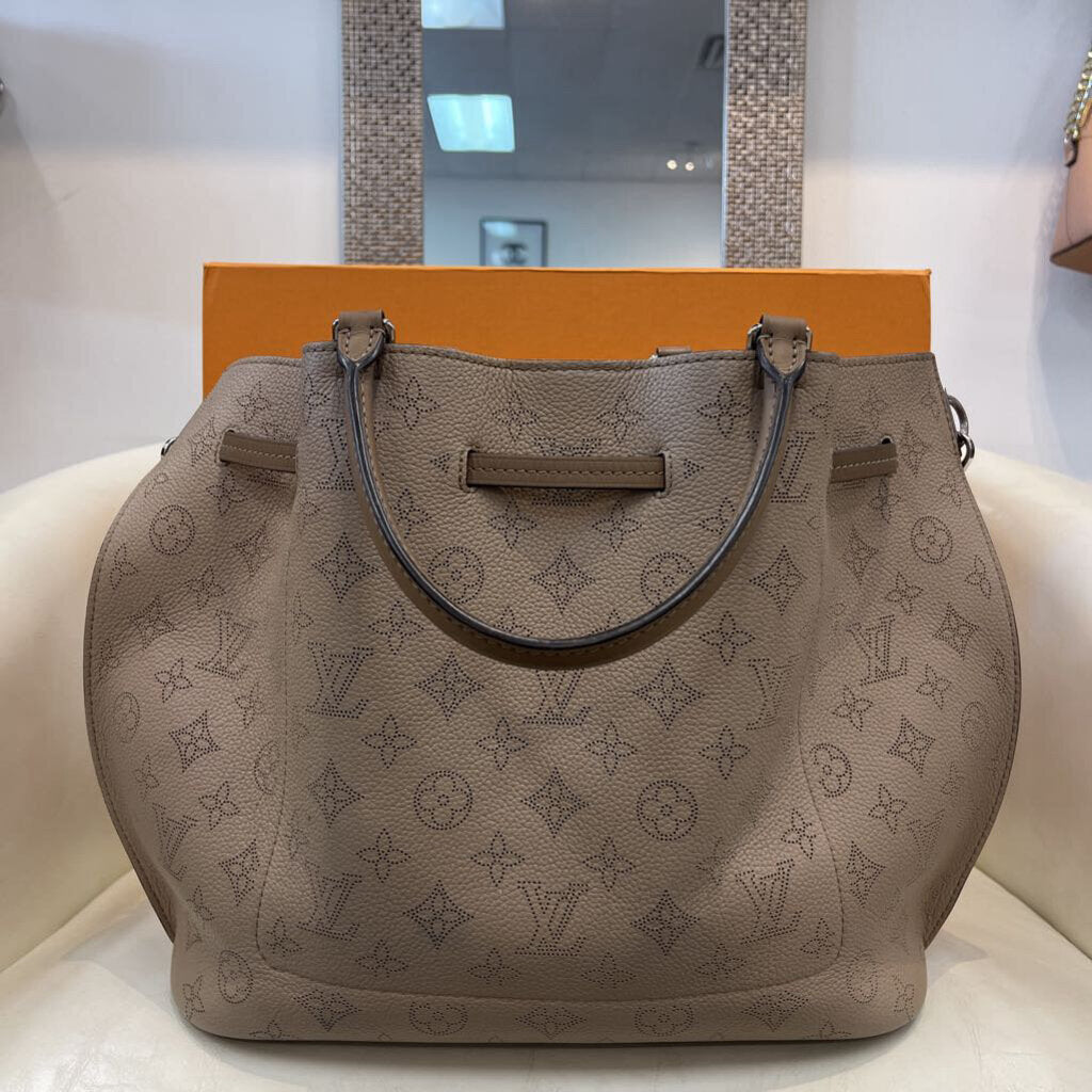 Louis Vuitton Mahina Girolata HANDBAGS grey