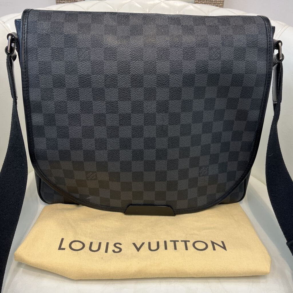 Louis Vuitton Daniel Messenger HANDBAGS graphite