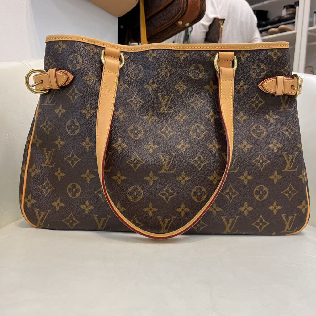 Louis Vuitton Batignolles HANDBAGS monogram