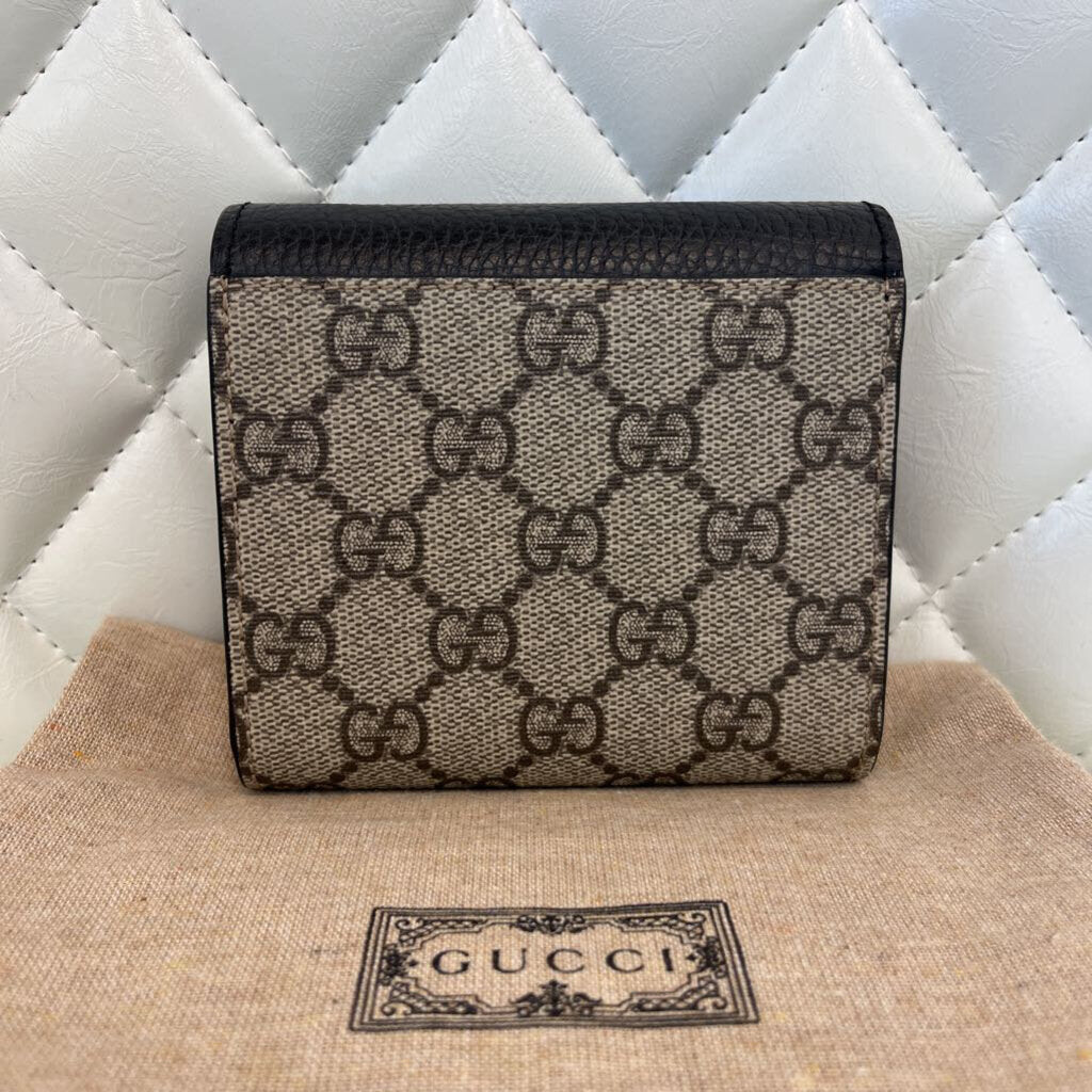 gucci ACCESSORIES black