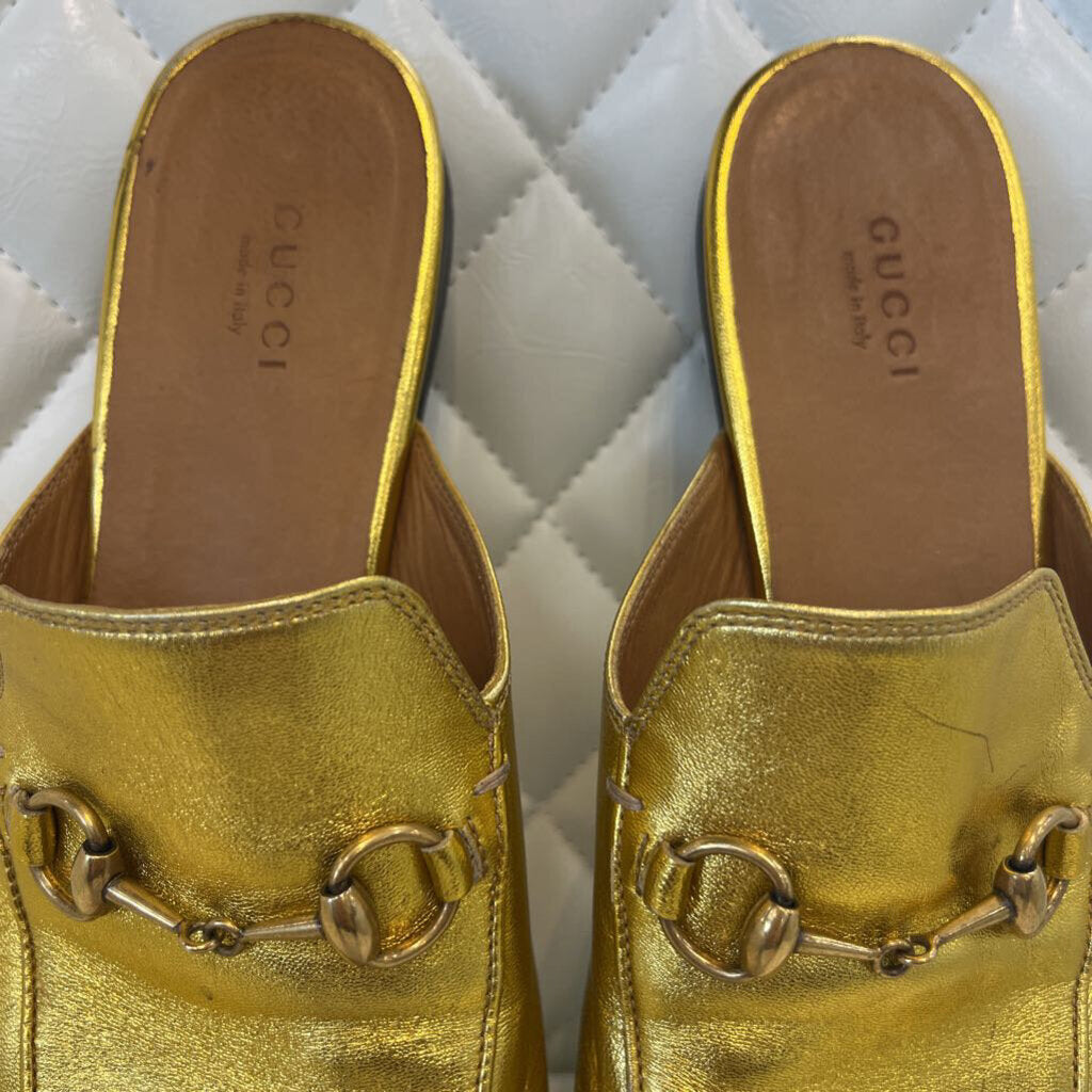 gucci SHOES 39 gold