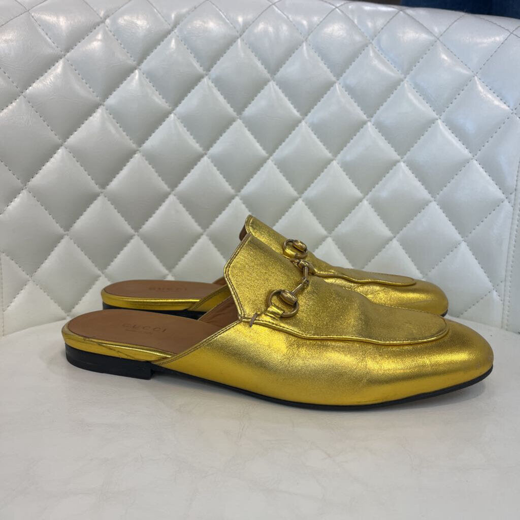 gucci SHOES 39 gold