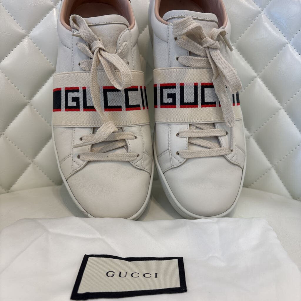 gucci SHOES 38