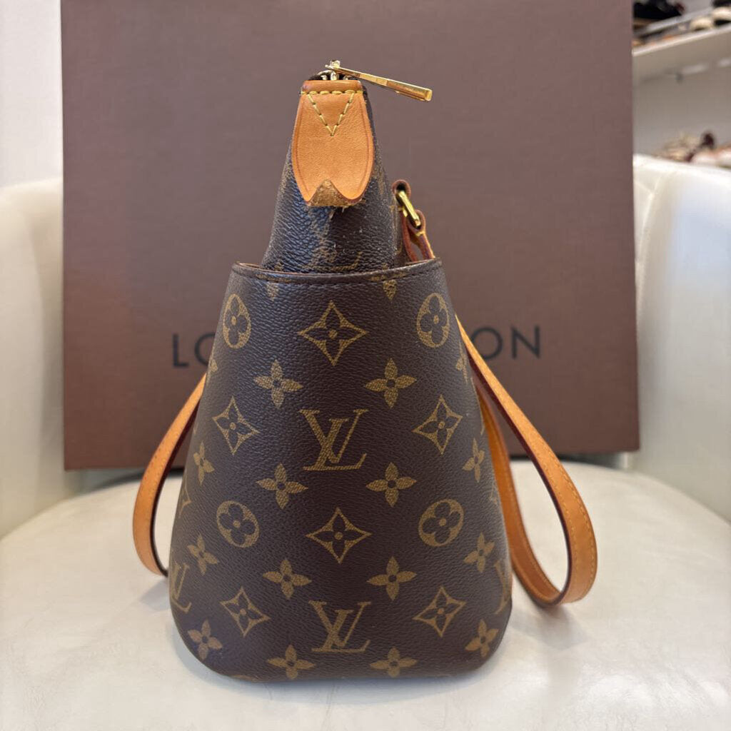 Louis Vuitton Totally HANDBAGS mm monogram