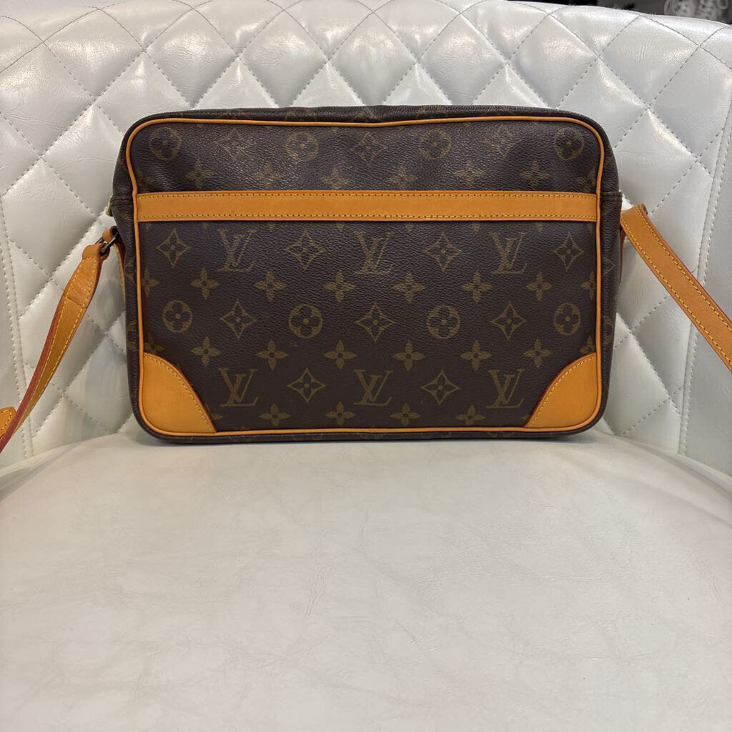 Louis Vuitton Trocadero HANDBAGS mono