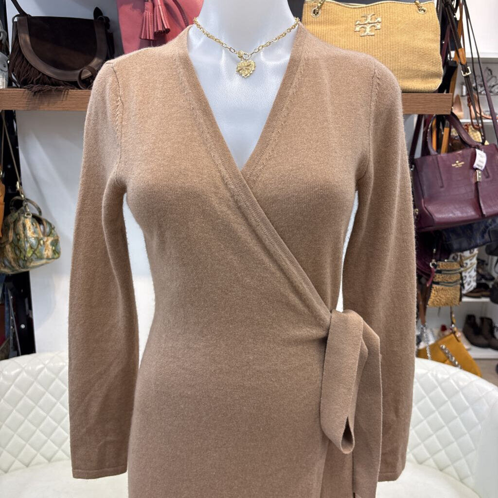 diane von furstenberg CLOTHING small tan