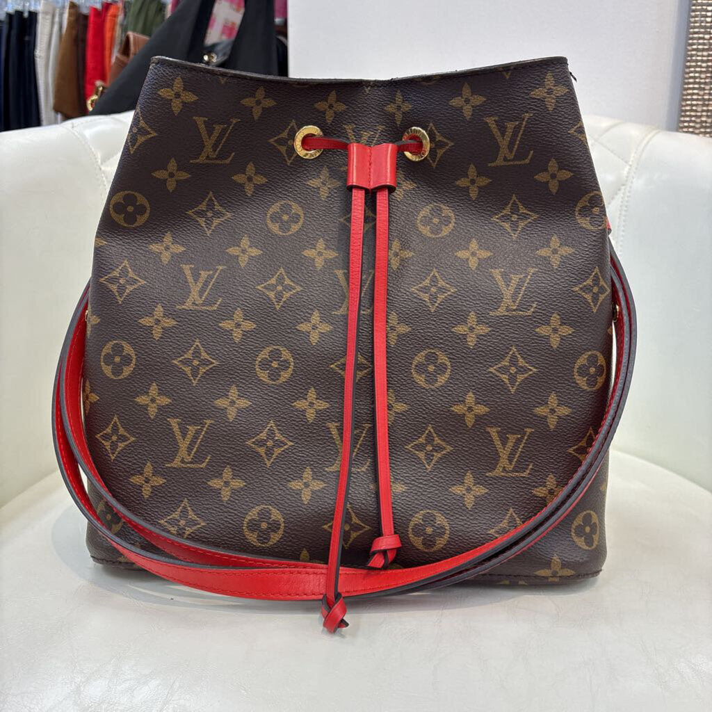 Louis Vuitton CLOTHING