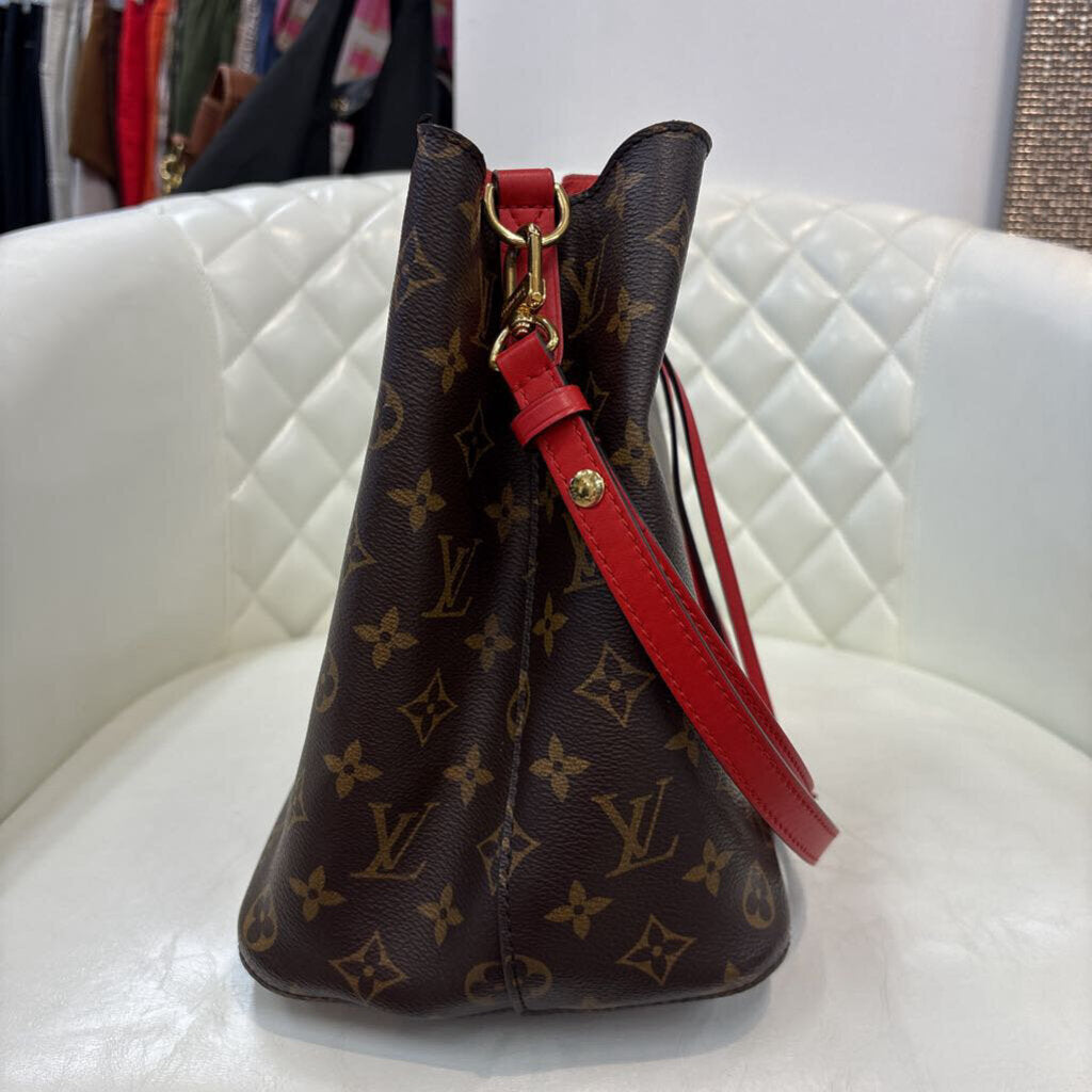 Louis Vuitton CLOTHING