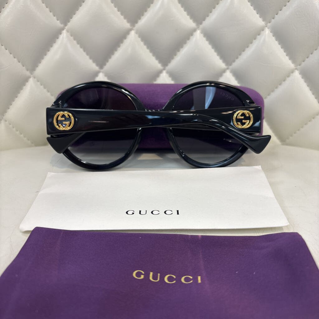 gucci ACCESSORIES black