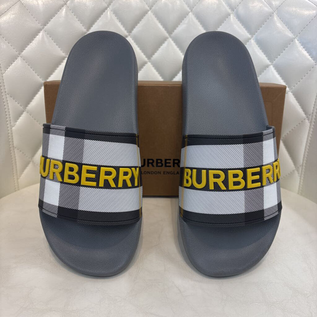 Burberry SHOES 42 Grey
