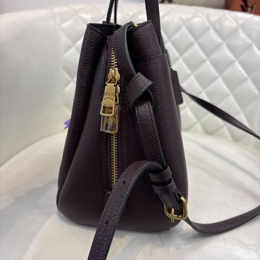 R- Coach BAG small Garnet