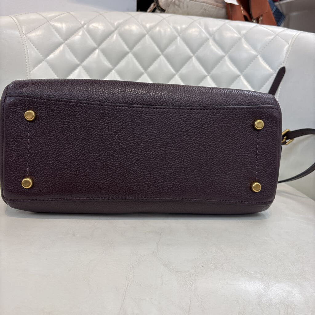 R- Coach BAG small Garnet