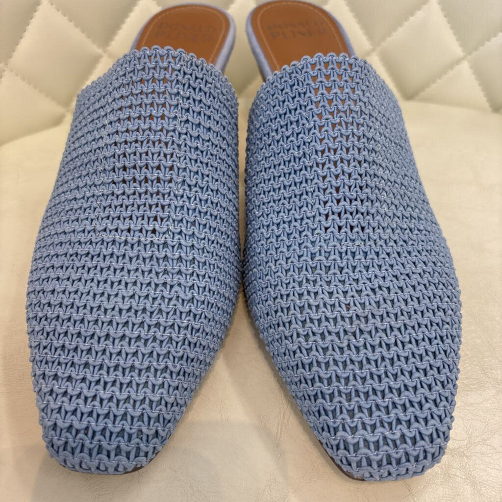 Donald Pliner SHOES 8.5 blue