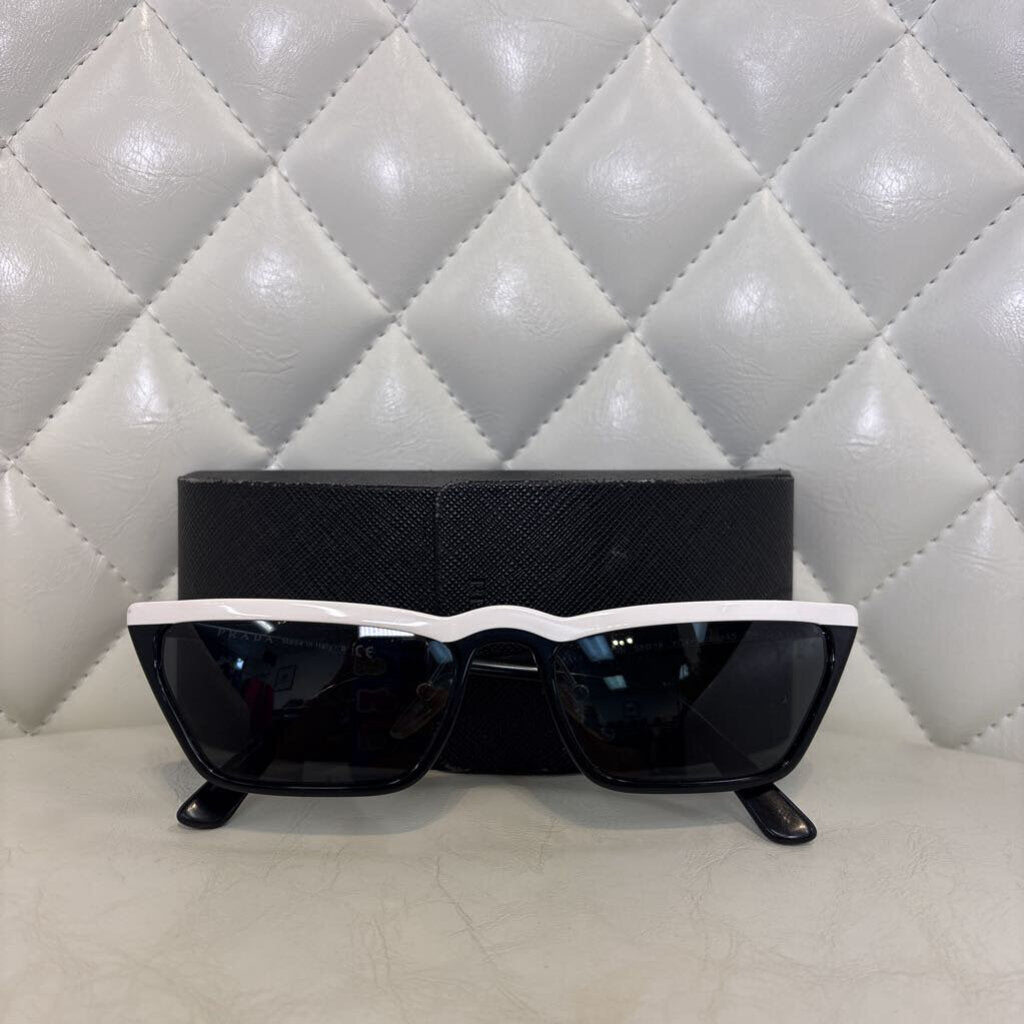 Prada SUNGLASSES black