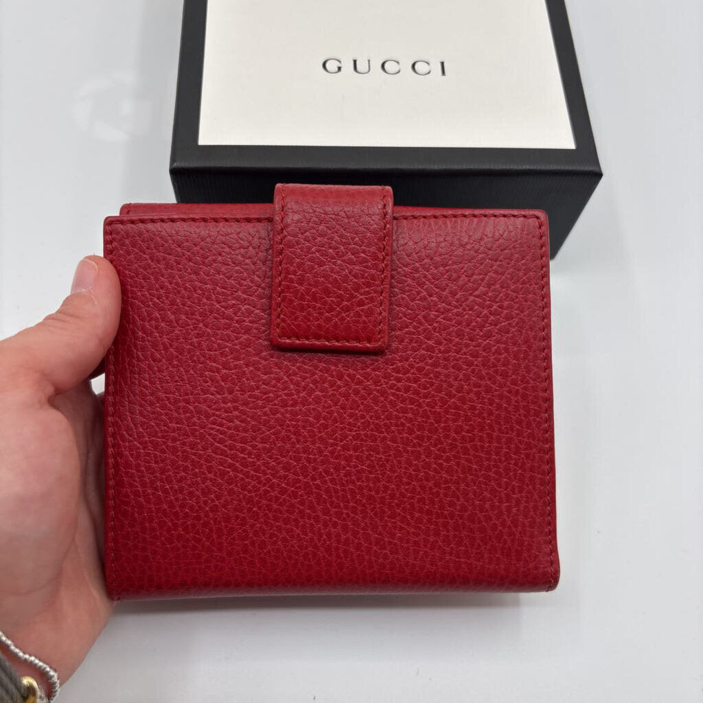 Gucci Marmont WALLET red