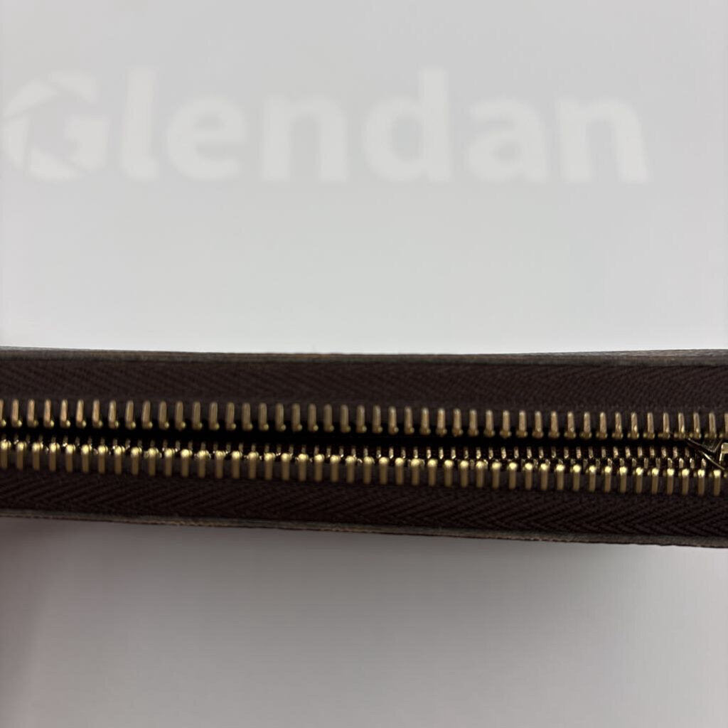 Louis Vuitton WALLET monogram
