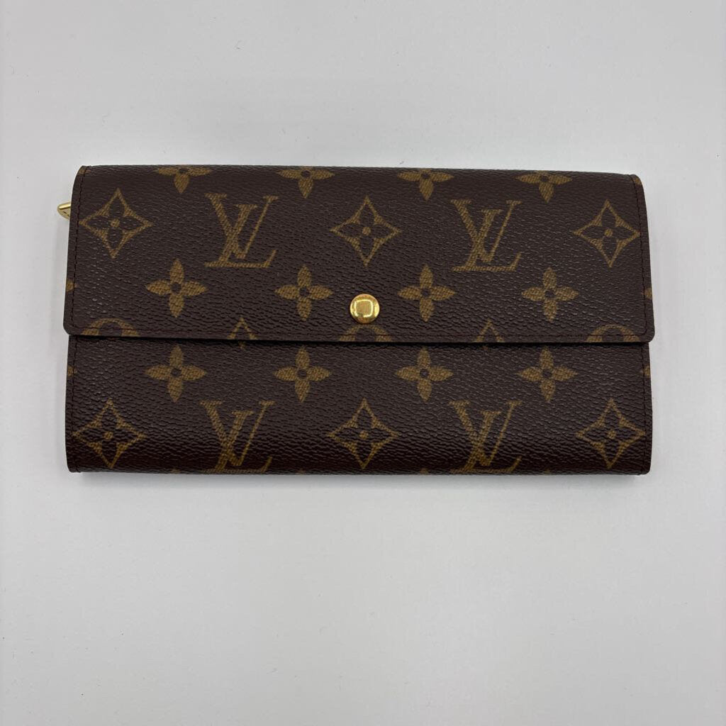 Louis Vuitton WALLET monogram