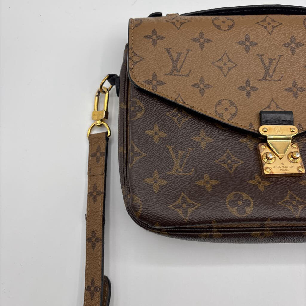 Louis Vuitton Metis HANDBAGS MM brown mono